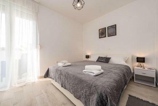 Ane Apartment Zadar